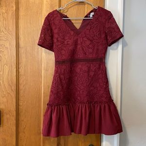 Women’s Lady Black Tie burgundy fitted dress